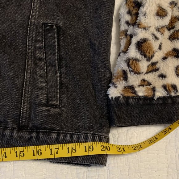 New Fantastic Fawn Leopard Sleeve Hooded Denim Oversized Jacket - Picture 7 of 10